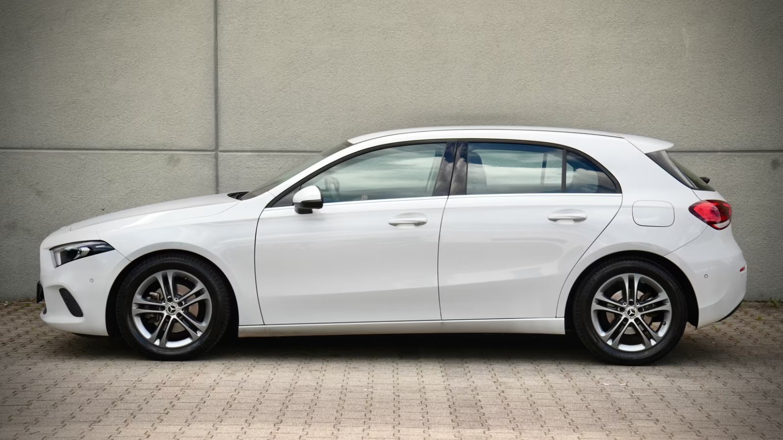 Mercedes-Benz A 180D - Image 6