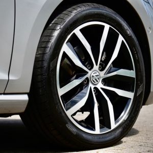 VW Golf VII - Image 11