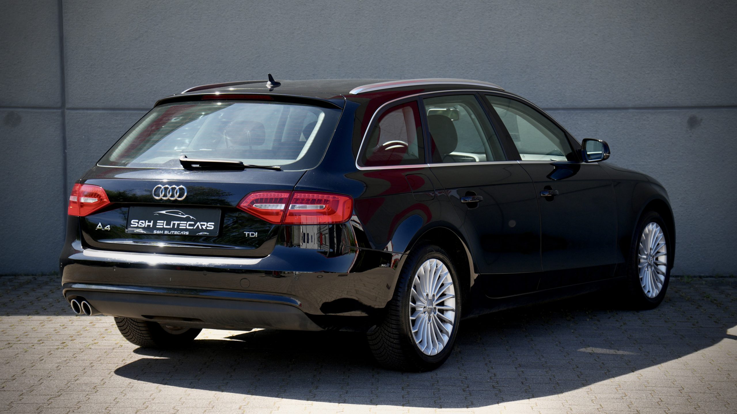 Audi A4 Avant 2.0 TDI - Image 3