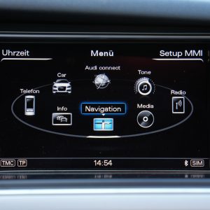 Audi A4 Avant 2.0 TDI - Image 18