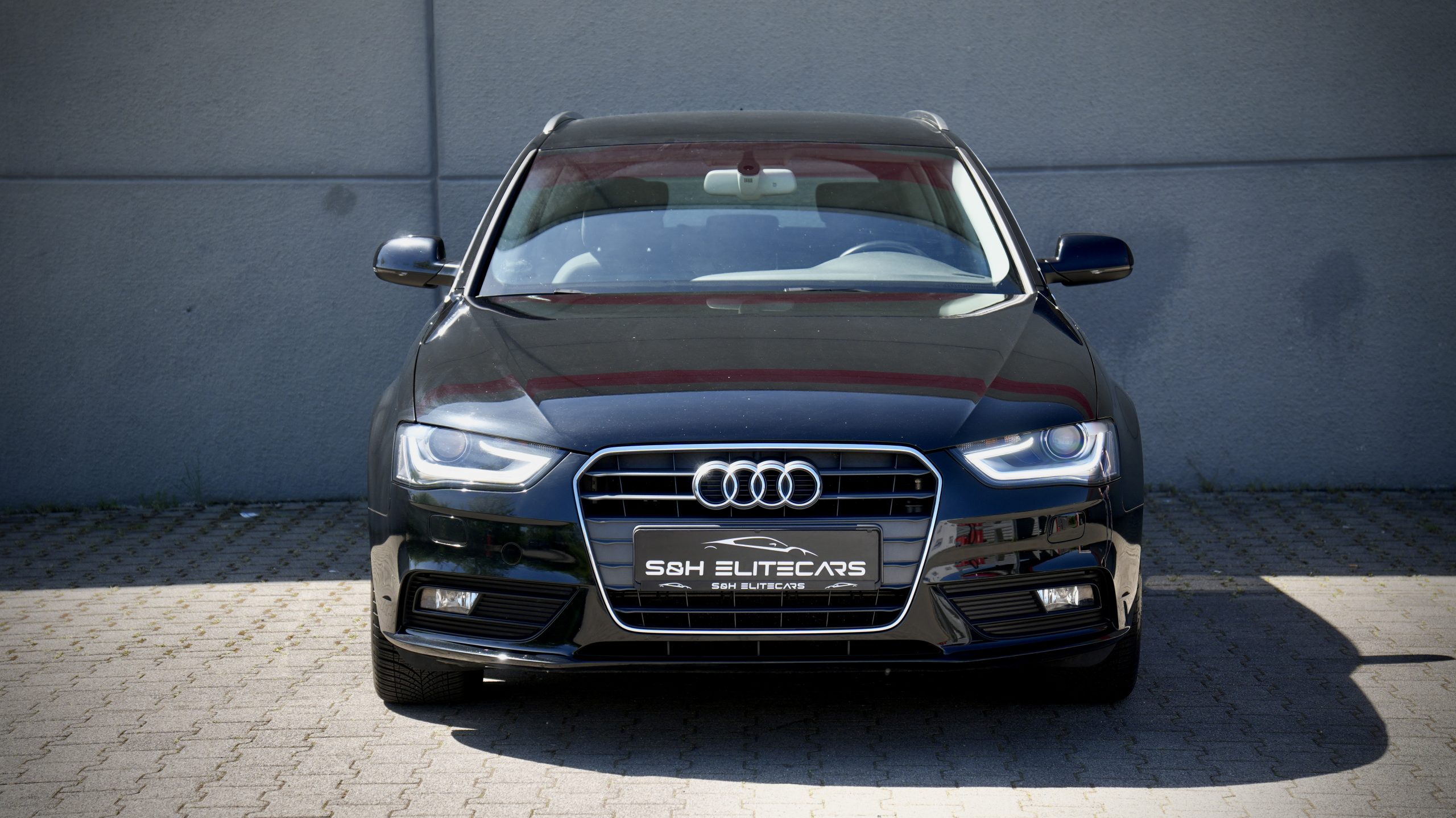 Audi A4 Avant 2.0 TDI - Image 8