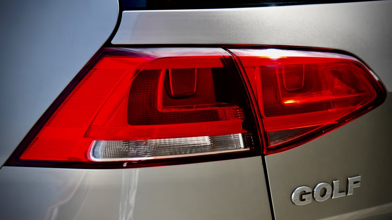 VW Golf VII - Image 23