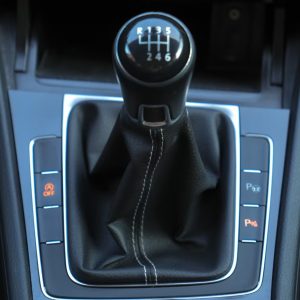 VW Golf VII - Image 17